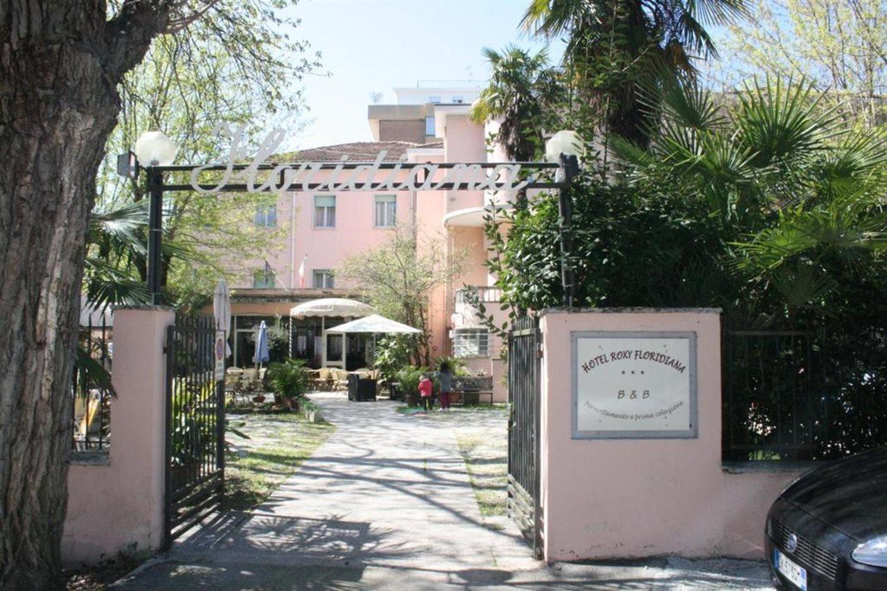 Hotel Roxy Floridiana Rimini Exterior photo